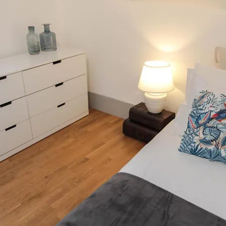 Sao Bento Stylish Cozy With Ac Balcony Lisboa